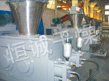 GZL係列幹法輾壓造粒機