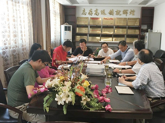 日本客戶、印尼客戶一起來我公司選購設備！